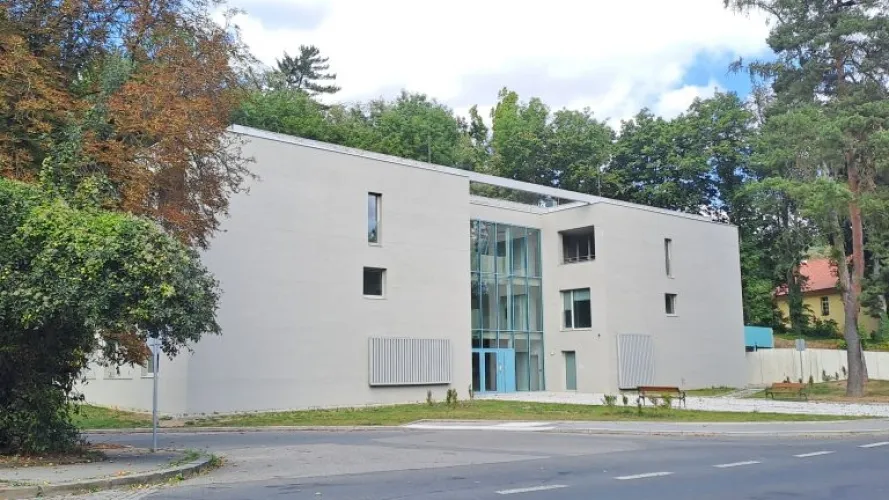 Dům s pečovatelskou službou Michnovka v Hlubočepích byl slavnostně otevřen