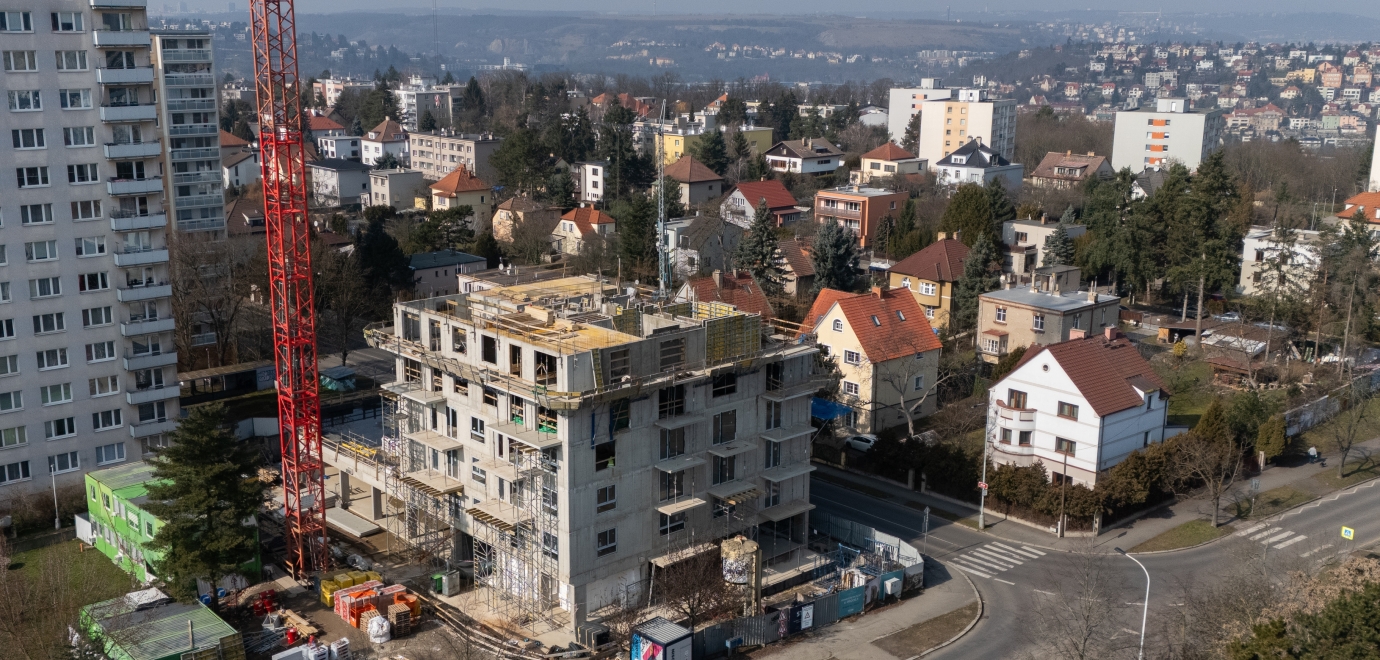 Výstavba Panorama Braník postupuje do vyšších pater