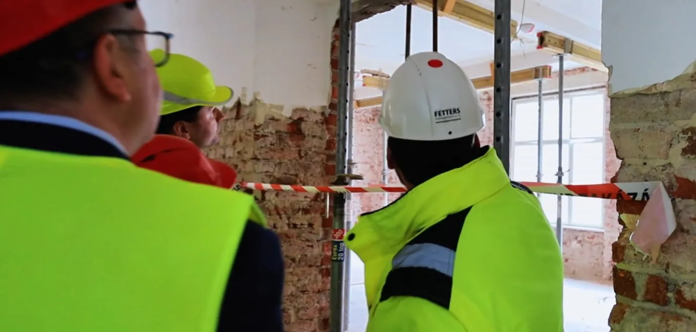 Rekonstrukce a modernizace SUPŠ v Karlových Varech