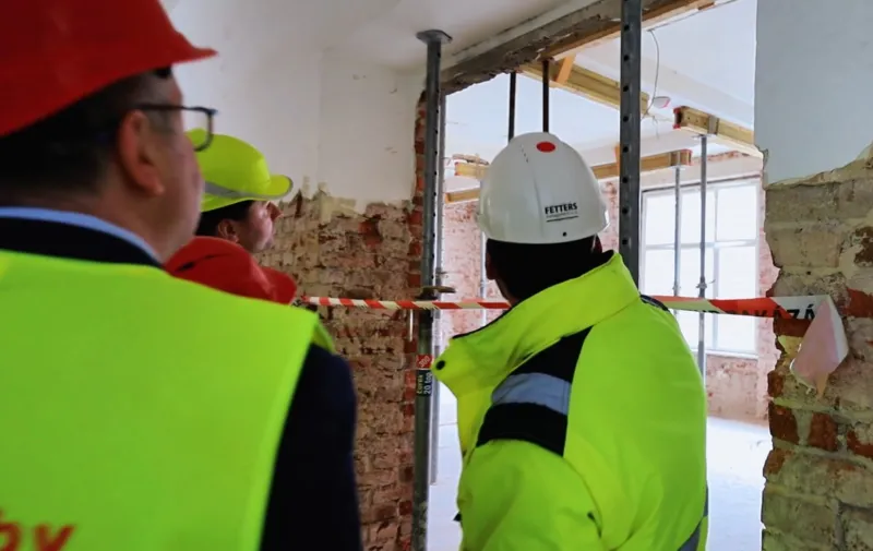 Rekonstrukce a modernizace SUPŠ v Karlových Varech